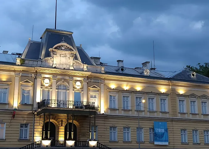 2Bd Citrus Apartment, Aristocratic Sofia Living By Flat Mаnager